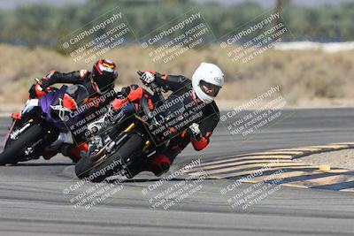 media/Oct-13-2025-Moto Forza (Mon) [[a66d839500]]/3-B Group/Session 3 (Turn 16)/